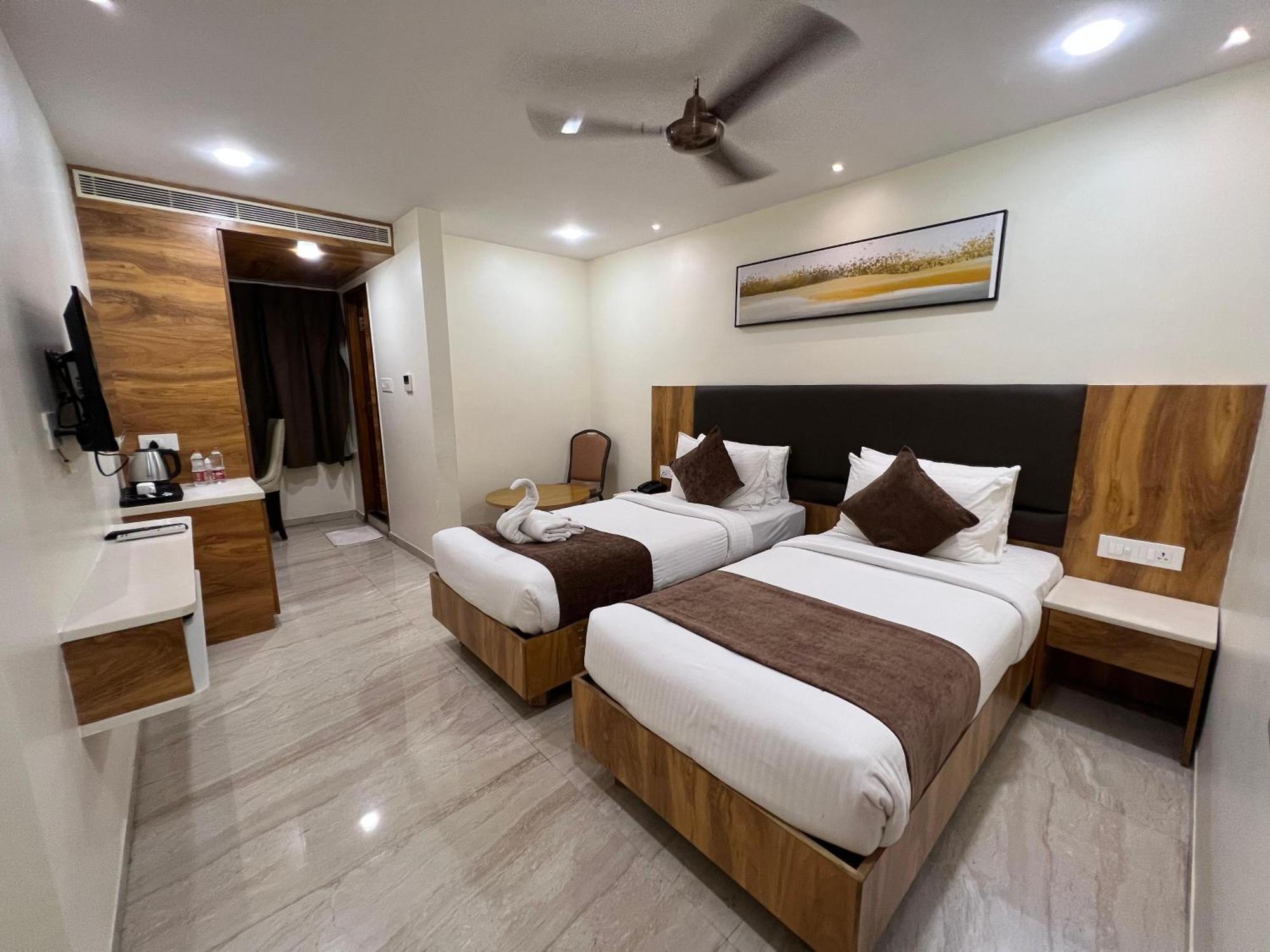 Hotel Touchwood Visakhapatnam Exterior foto